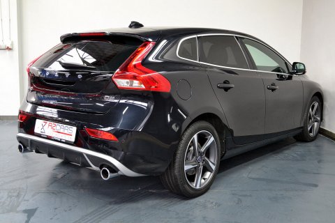 Volvo V40 D2 R-Design