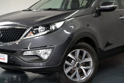 Kia Sportage 1.6I World