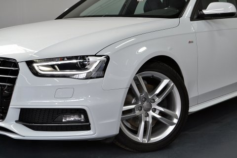 Audi A4 2.0TDI S-Line