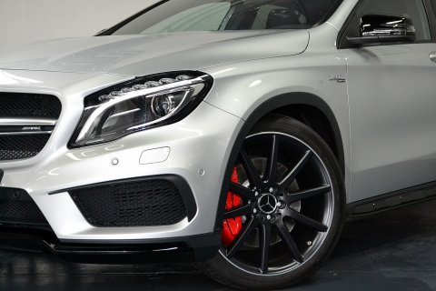 Mercedes GLA 45 AMG