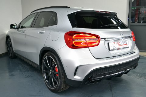 Mercedes GLA 45 AMG