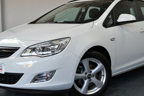 Opel Astra Sports Tourer 1.7Cdti