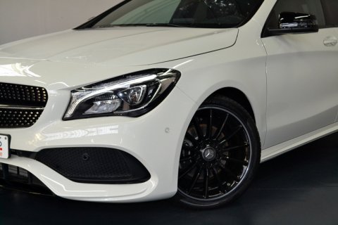 Mercedes CLA 200 Shooting