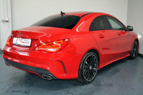 Mercedes CLA 200 AMG