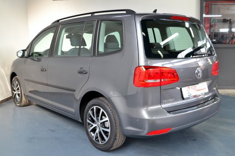 VW Touran 1.6 TDI DSG