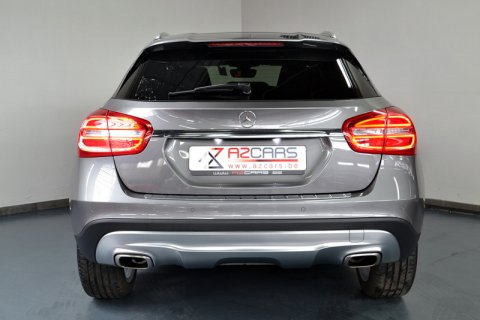 Mercedes GLA180 7G-Tronic