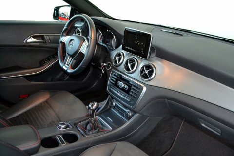 Mercedes CLA180 AMG