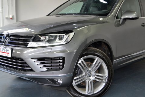 VW Touareg 3.0 Tdi R-Line