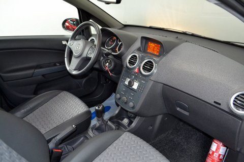Opel Corsa 1.4I Cosmo