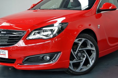 Opel Insignia 1.6i Turbo OPC-Line