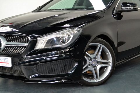 Mercedes CLA 180 AMG-LINE