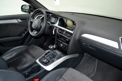 Audi A4 Avant 2.0 TDI S-Line