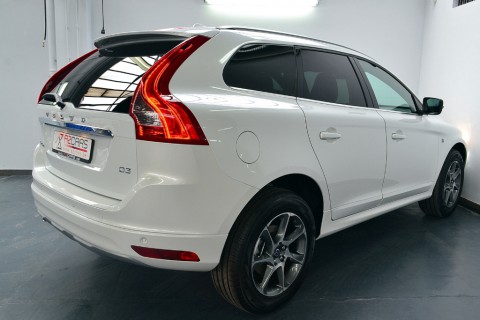 Volvo XC60 2.0 D3