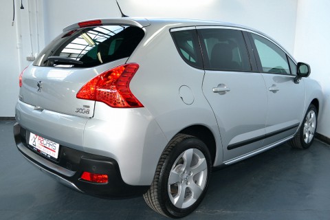 Peugeot 3008 1.6HDI ECO